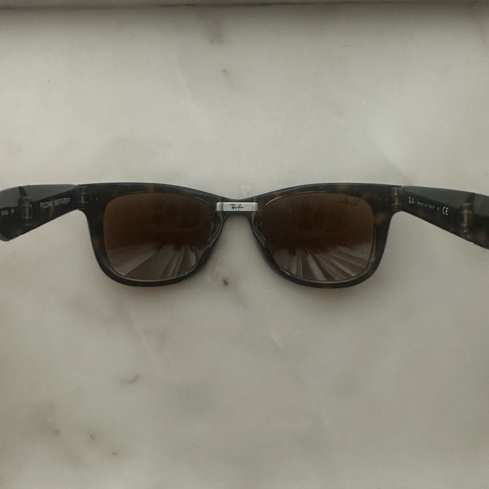 Ray-Ban Folding Wayfarer Tortoise Shell Sunglasses - image 6